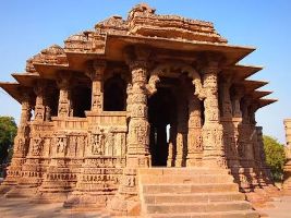 Sightseeing at Patan and Modhera